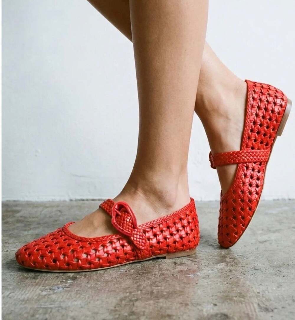 Larroudé Verona New Macrame Ballet Flats in Scarlet Leather size 11